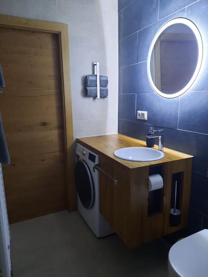 Mini-Apartment Адмонт Екстериор снимка